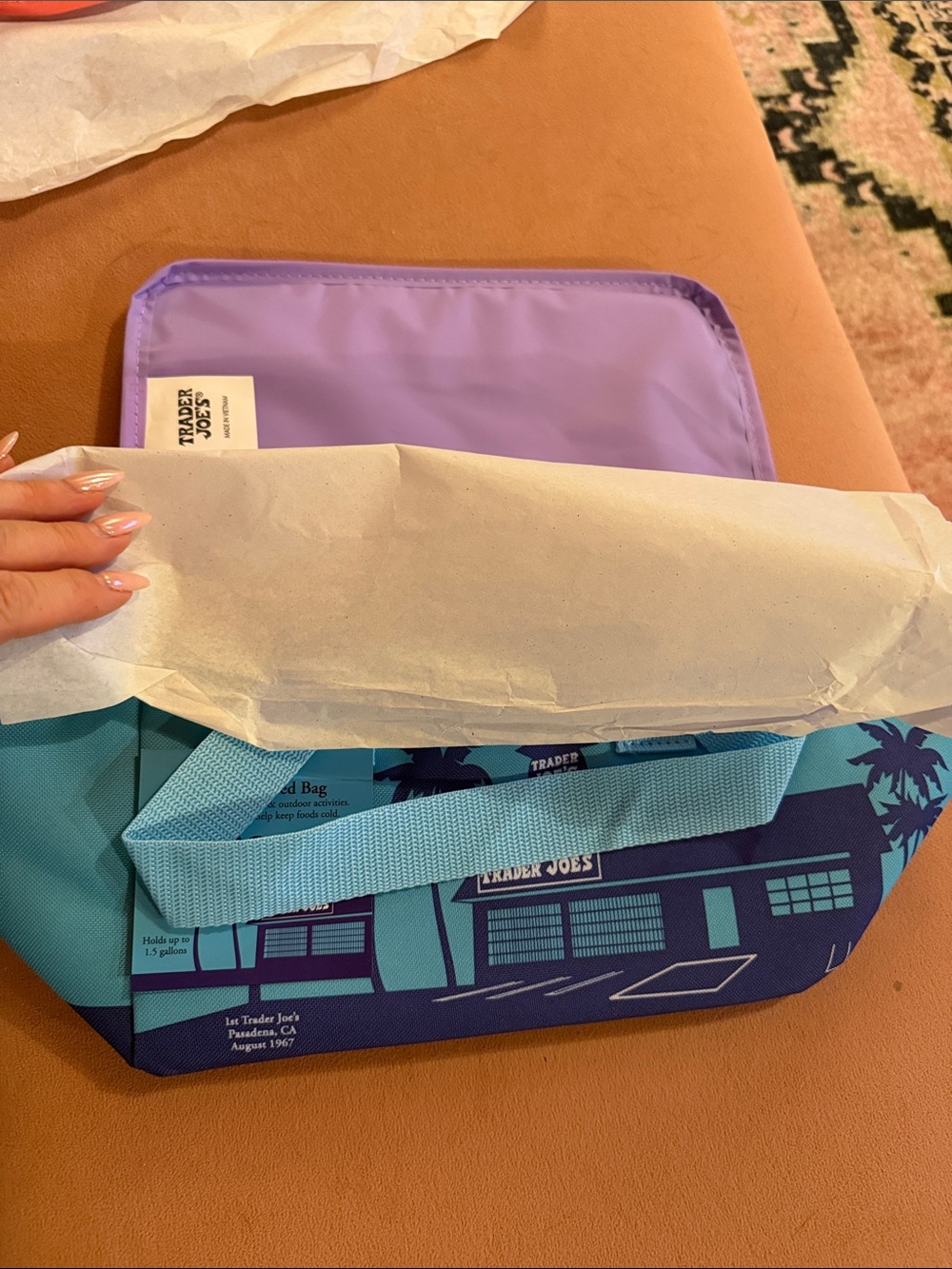 Trader Joe's insulated lunch bags - Picture 3 of 6